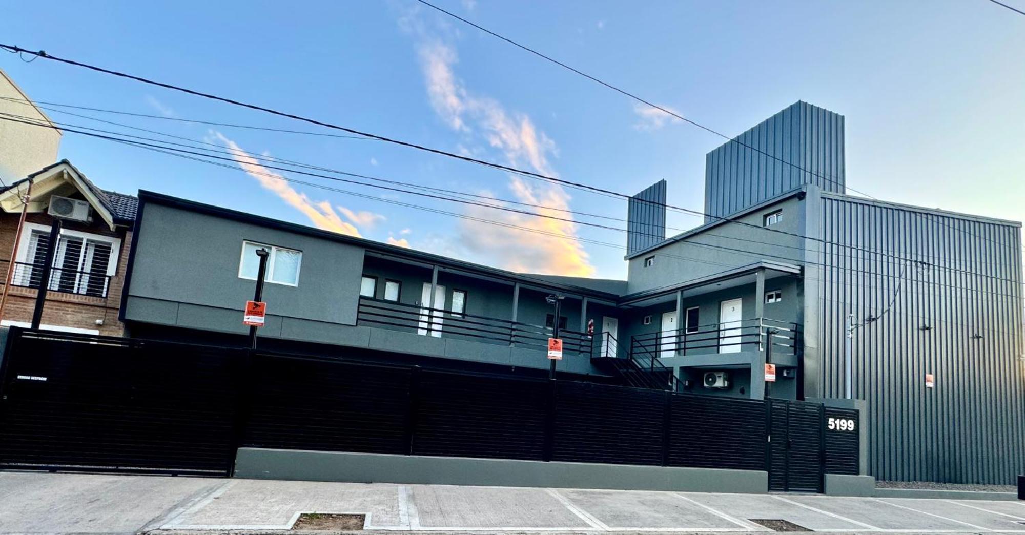 Urbana Premium Suites: North Zone Apartments with Private Parking Cordoba Exterior photo